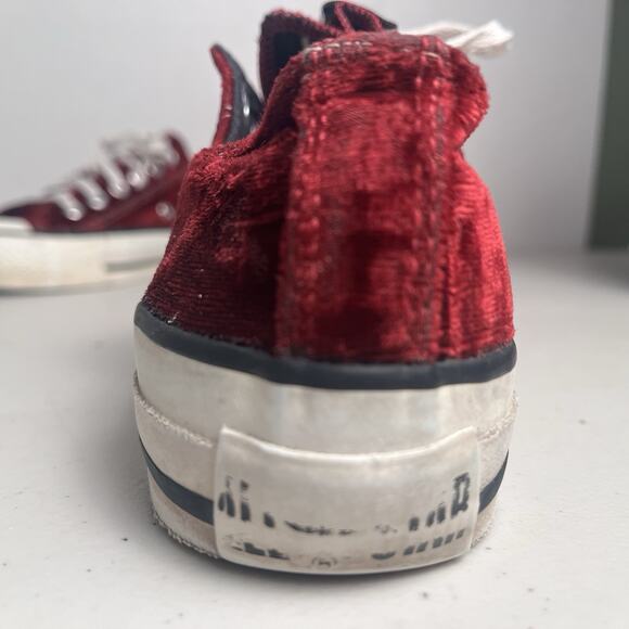 Vintage Converse Red Velour All Star Low Top 90s Made USA 4.5Y / Women’s 6 RARE - Picture 8 of 16